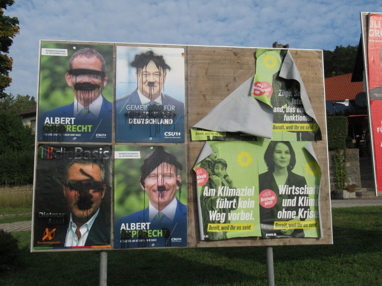 Gewalt gegen Politiker nimmt erschreckend zu: Was ist zu tun?