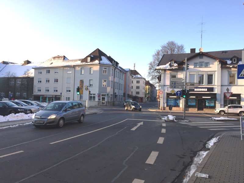 Vollsperrung an der Kreuzung beim NOC und der Christian-Seltmann-Straße