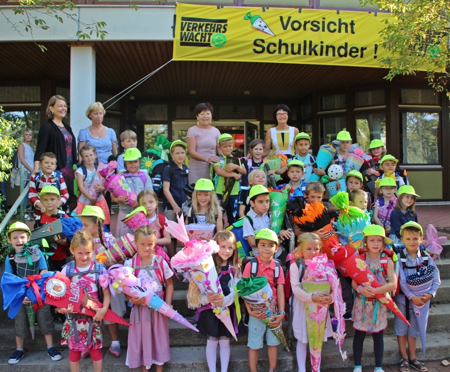 Schulstart 2016: Ortsverkehrswacht begrüßt ABC-Schützen