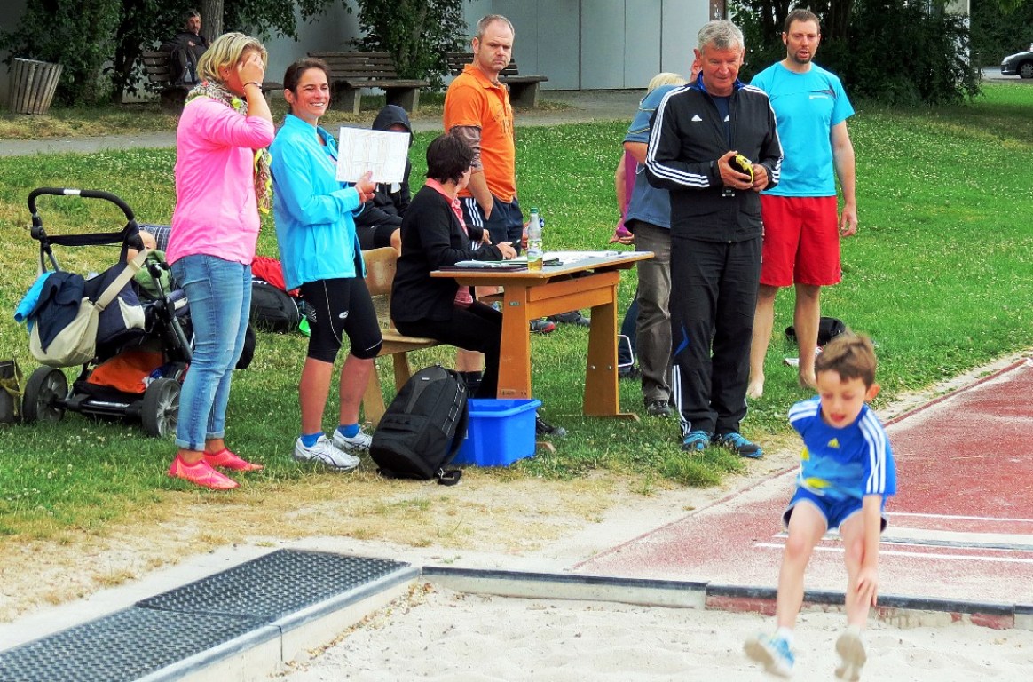 Sportabzeichen für Sportler, Schulen & Vereine