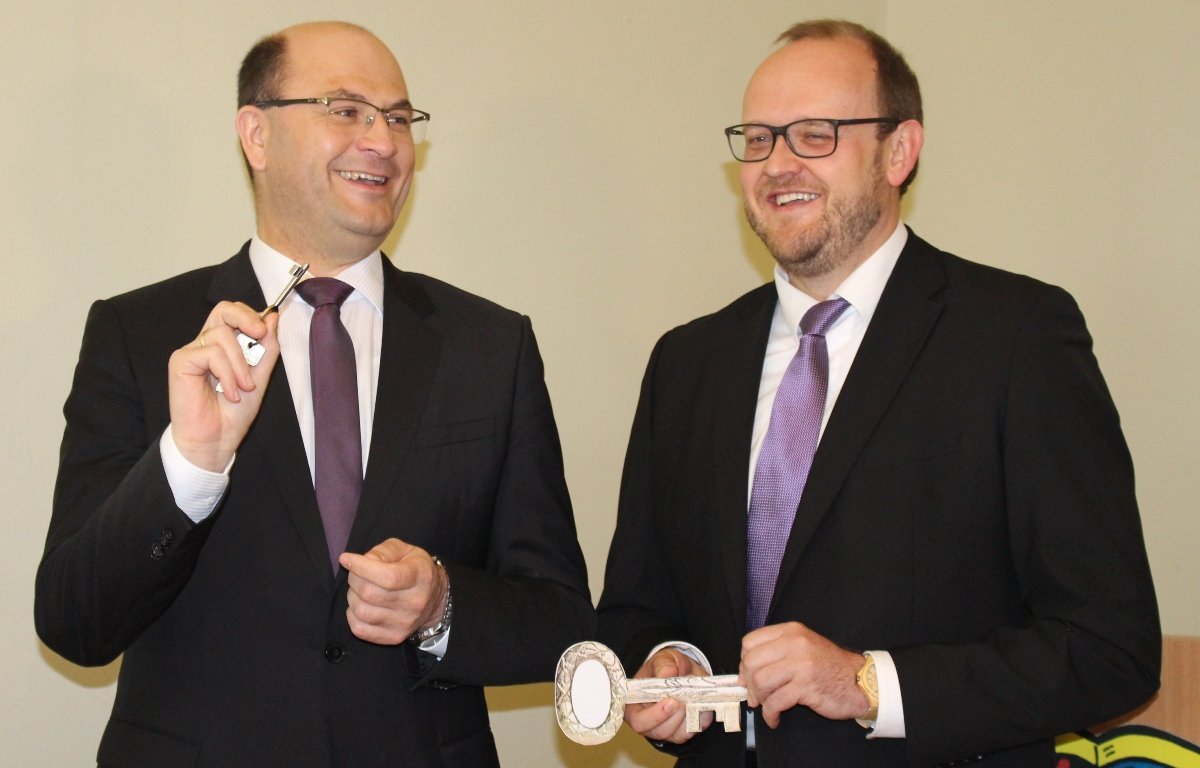 Neues Kapitel für Stützlvilla: 60 neue Arbeitsplätze und Behördenstandort Windischeschenbach