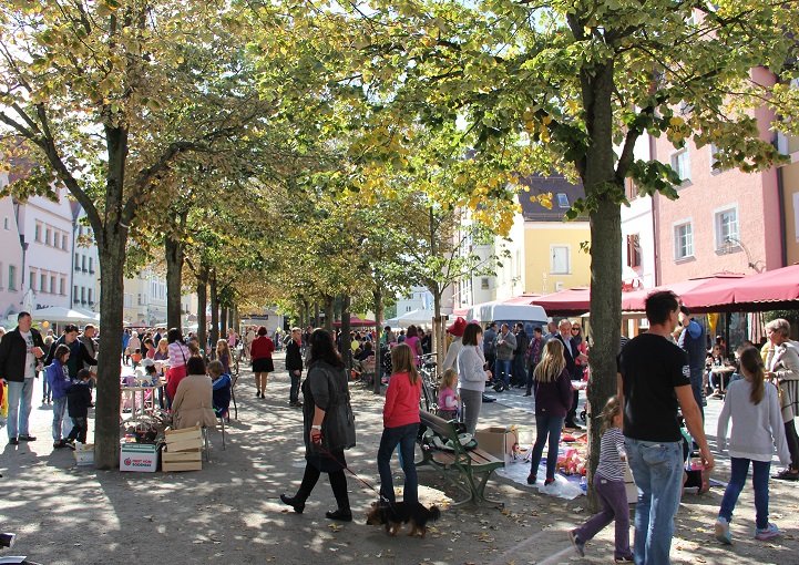 Kinderflohmarkt am Weidener Herbstfest: Weniger Chaos und mehr Taschengeld