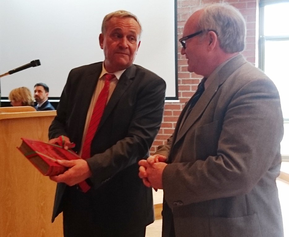 Stadtrat Reinhard Hese verabschiedet – Horst Fuchs rückt nach