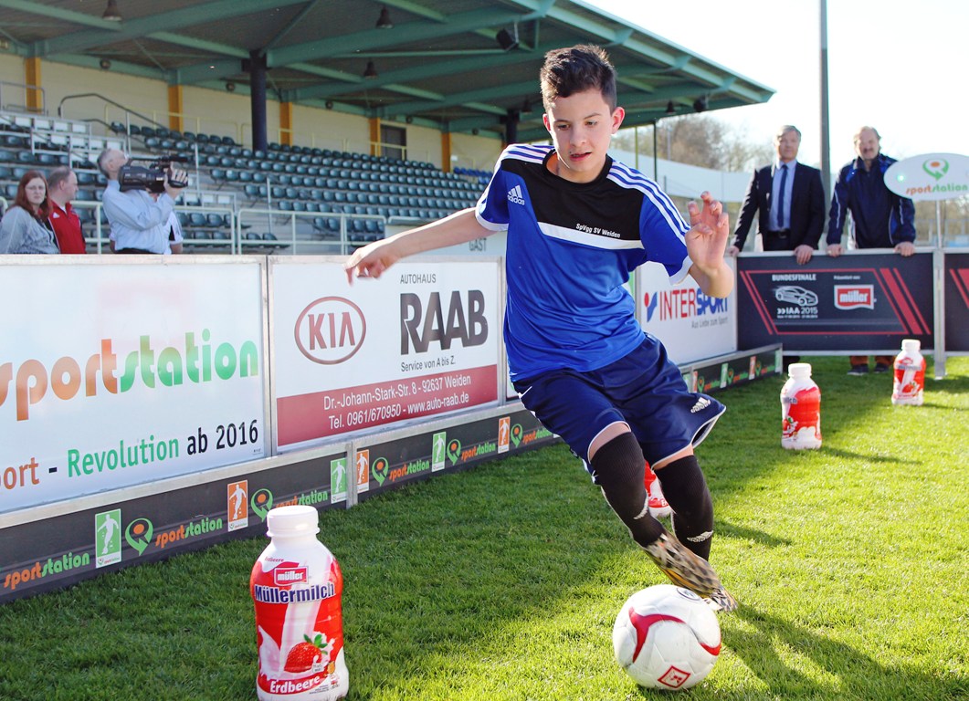 Weiden sucht den „Superdribbler 2016“