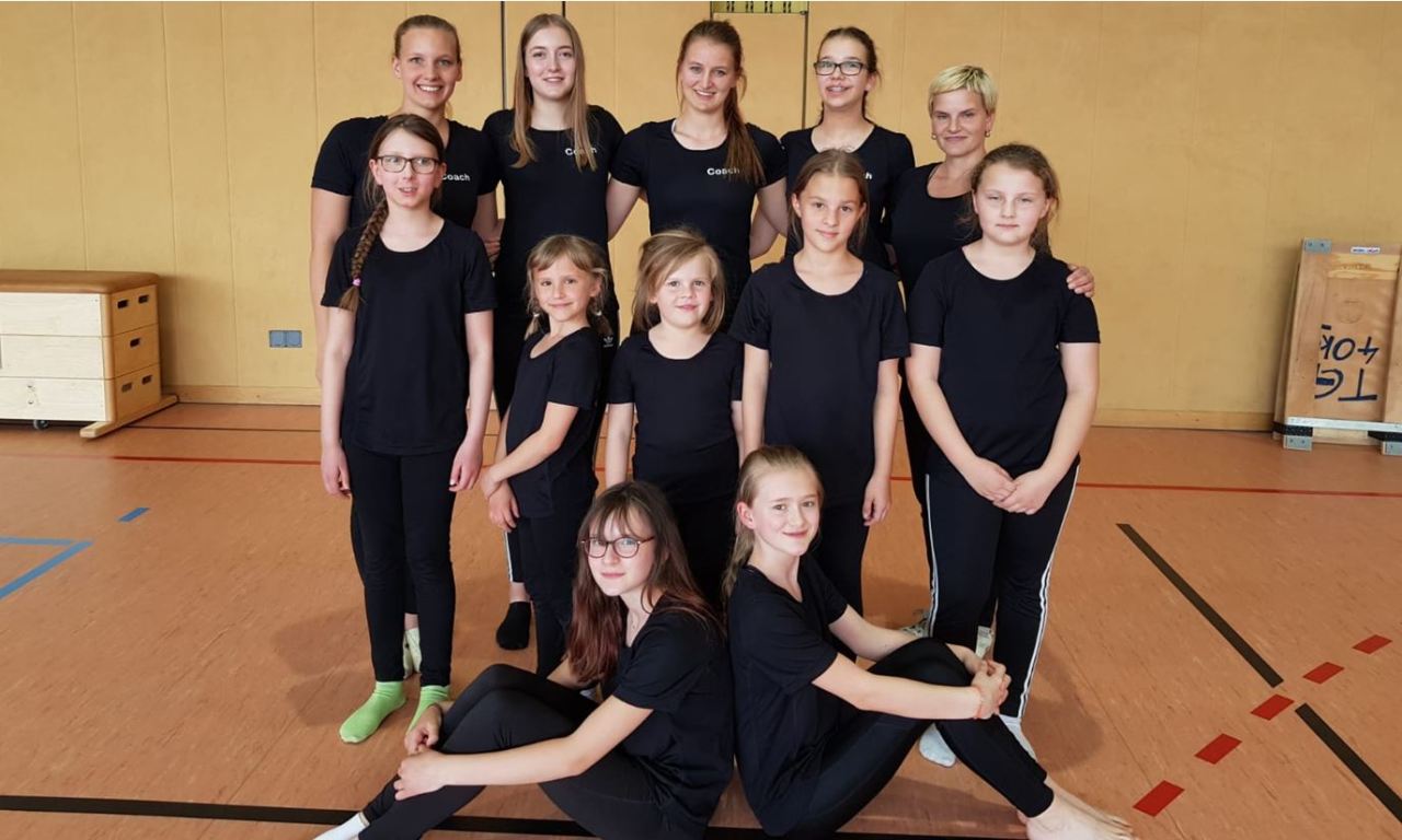 Wettkampfdebüt: Gymnastic Diamonds Weiden glänzen