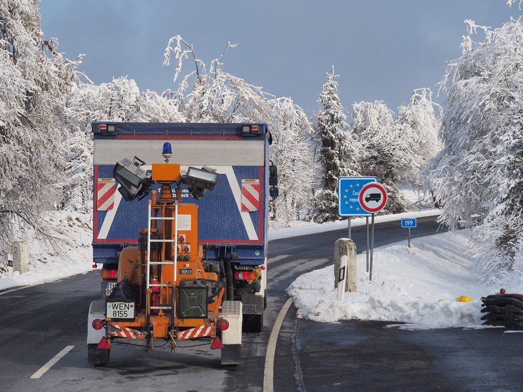 Warme Zelte und Strom: THW im Einsatz an der Grenze