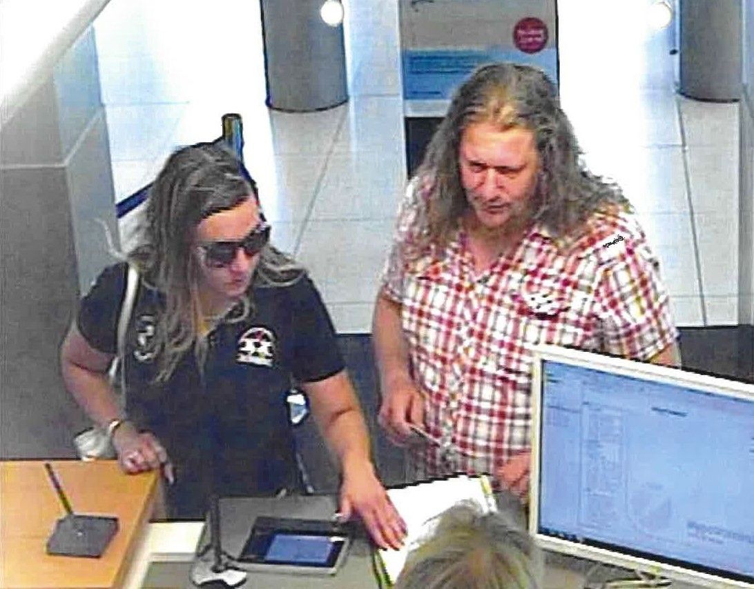 Polizei sucht Betrüger: Zehntausende Euro ergaunert