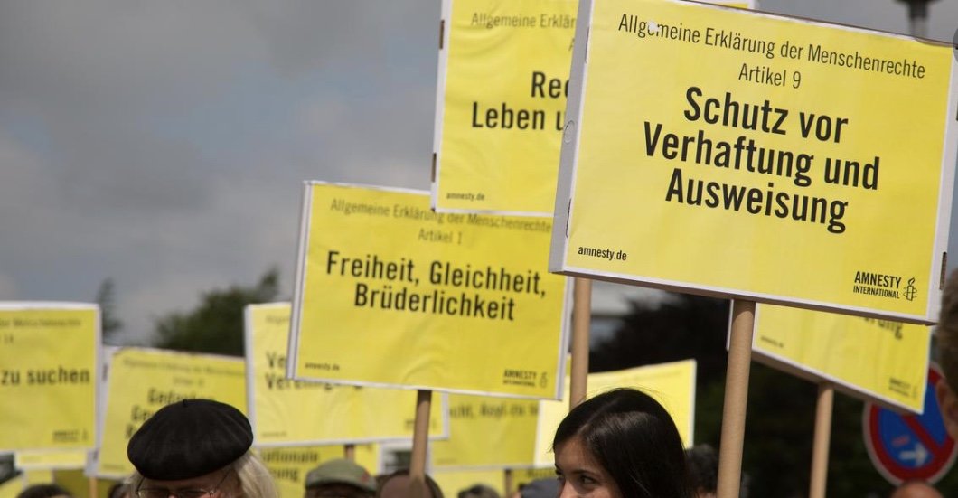 Mahnwache für Menschenrechte