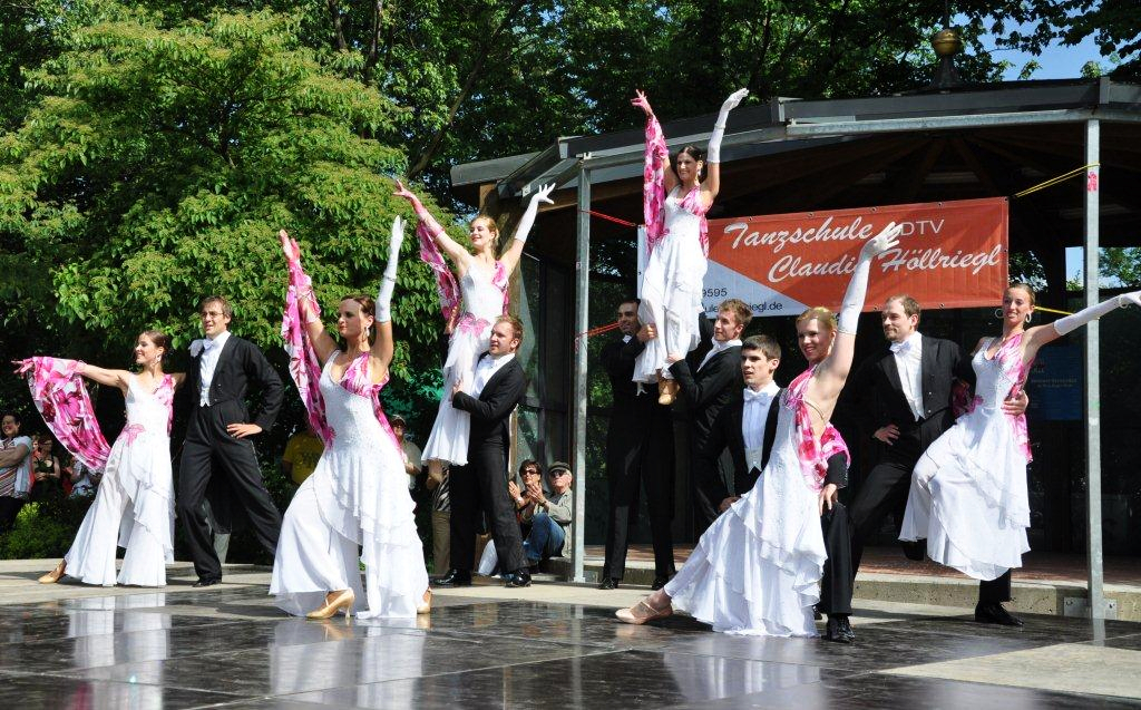 Sommerserenade „Tanzschule Höllriegl“