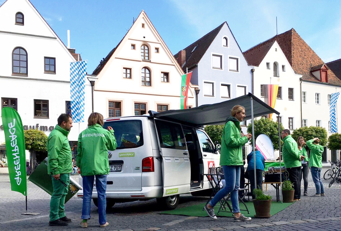 Greenpeace Weiden: 200 Unterschriften gegen TTIP gesammelt