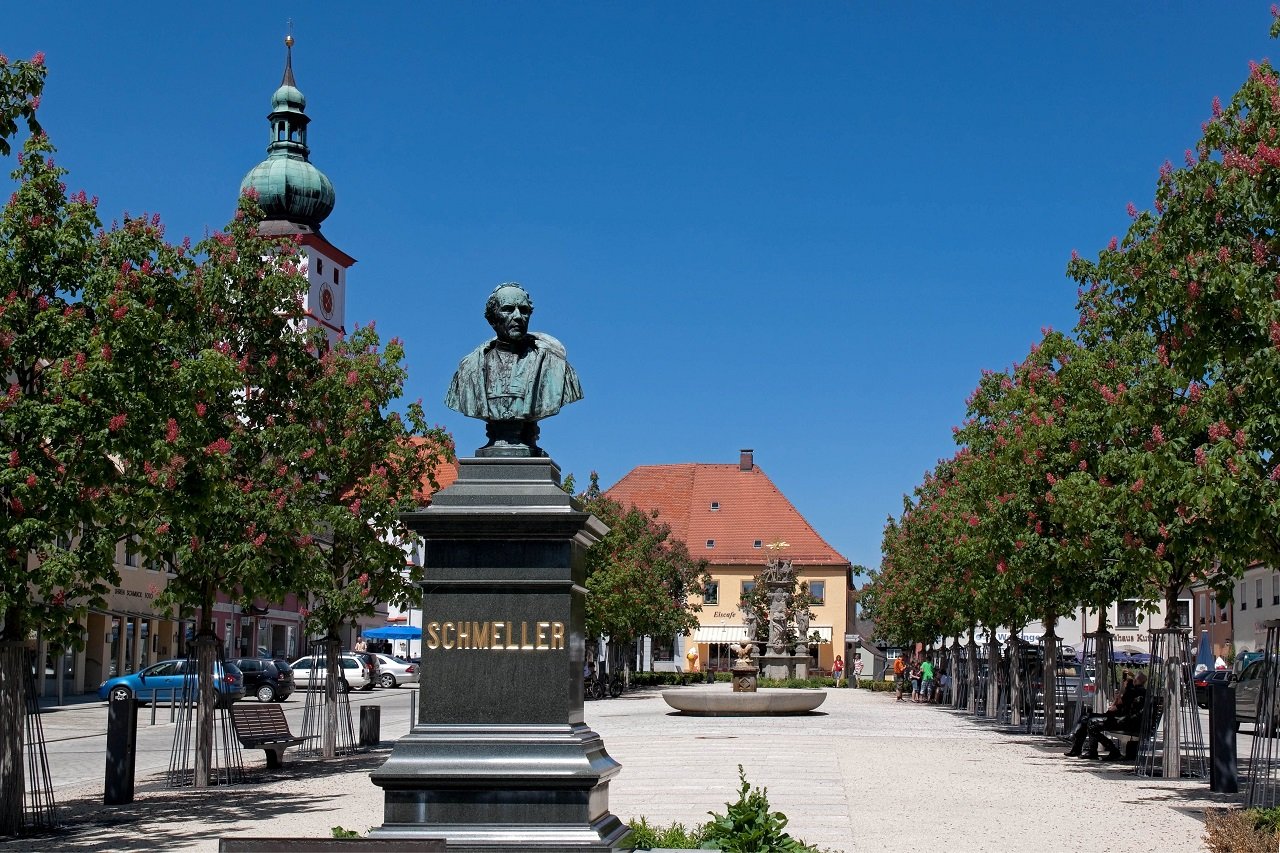 Tirschenreuther Stadtführung löst Geheimnis rund um „Schmellerstadt“