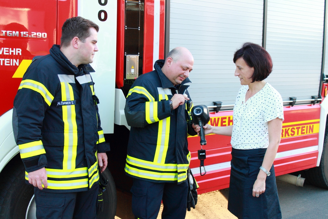 Neue Wärmebildkamera für Parksteiner Feuerwehr