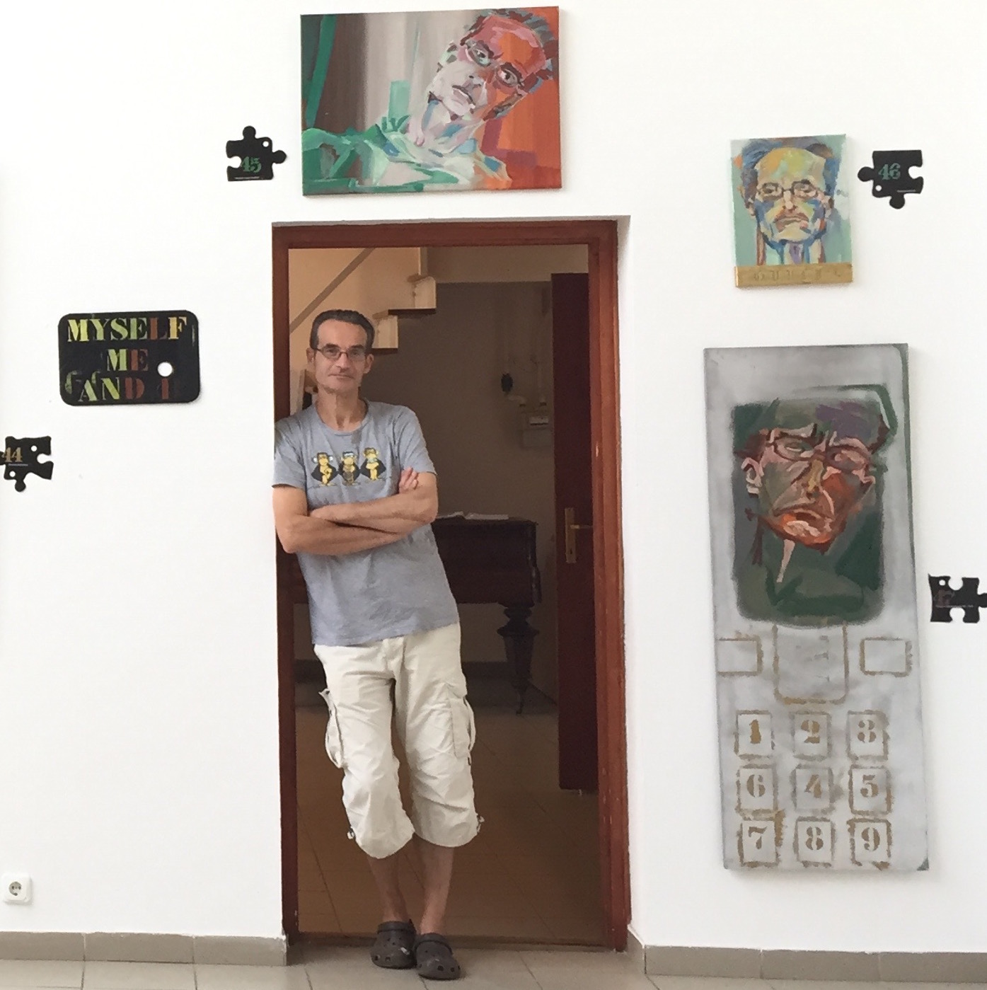 Kunstausstellung: Marschland – Gott. Das Geld. Die Grenze und Gulasch.