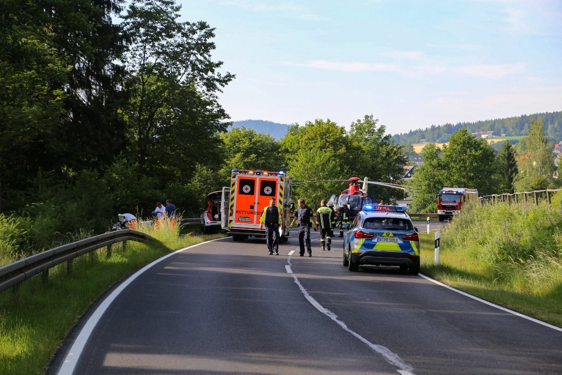 Kradfahrer nach Sturz verletzt