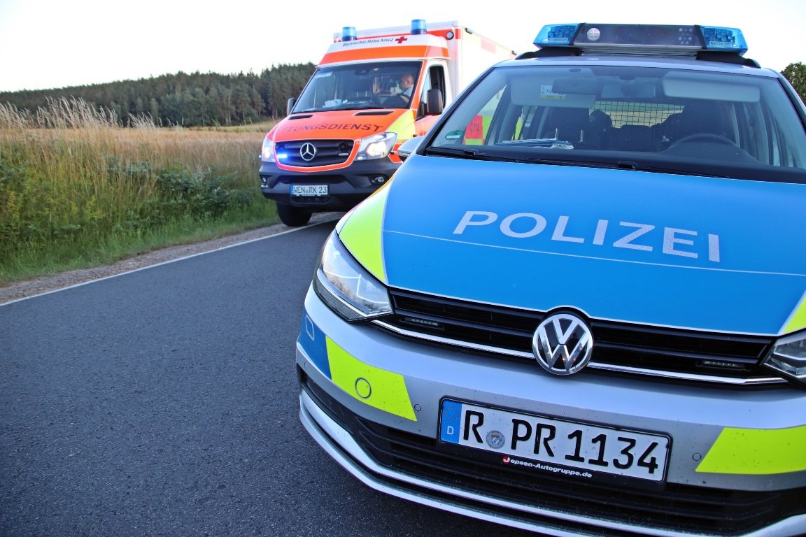 Rennrad kollidiert mit Auto