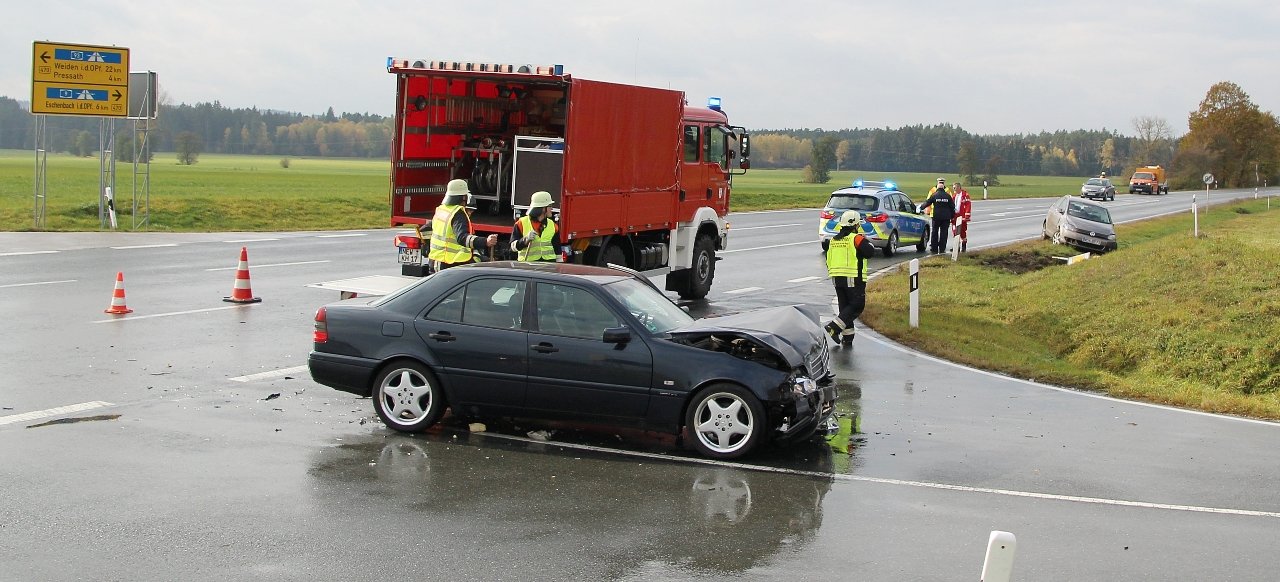 B470: Totalschäden nach Unfall
