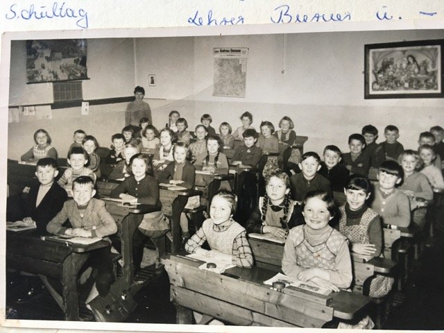 Vor 55 Jahren: Schulhauseinweihung in Döllnitz
