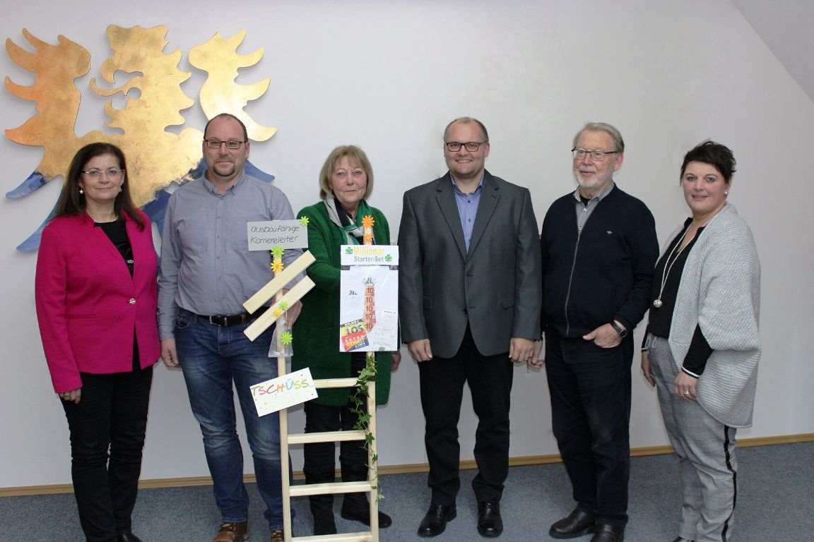 Ausbaufähige Karriereleiter: Seniorenbeauftragte verabschieden Wolfgang Fenzl