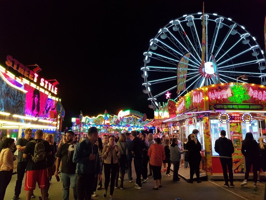 Erstes Volksfest der Stadt geht zu Ende: Veranstalter zufrieden