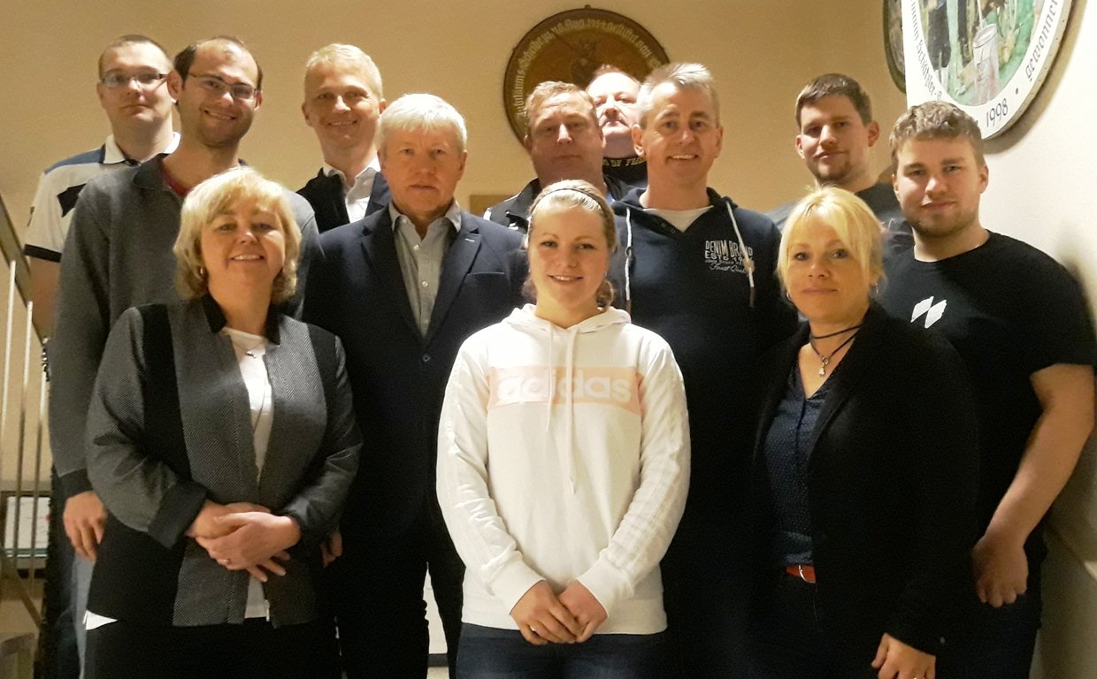 Neue Vorstandschaft für den 1. AC Weiden