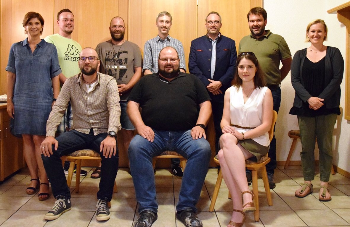 Rehkitze retten ist ihre Mission: Verein soll qualvolle Tode verhindern