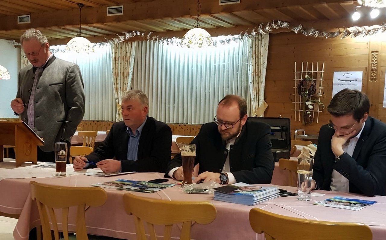 Glasfaserleitung in jedes Haus