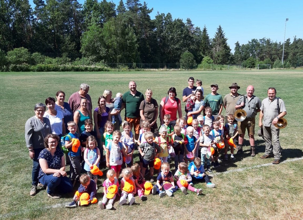 Spielerisch den Wald kennenlernen