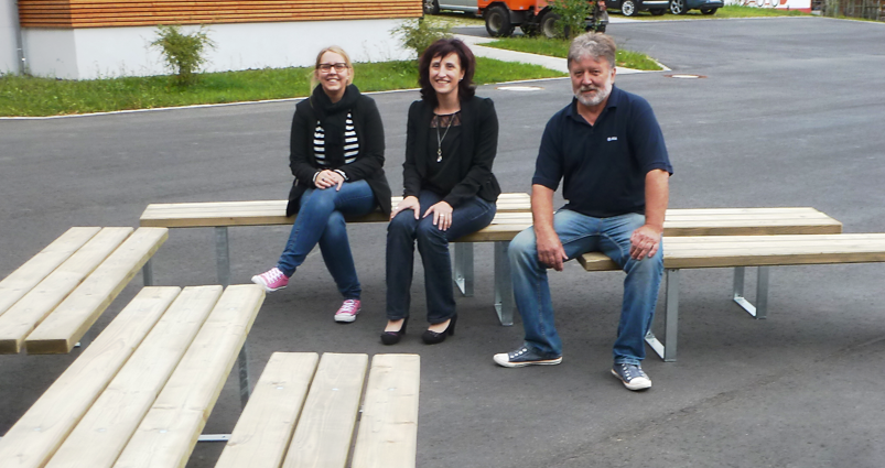 Mach mal Pause: Parkstein bekommt neue Bänke