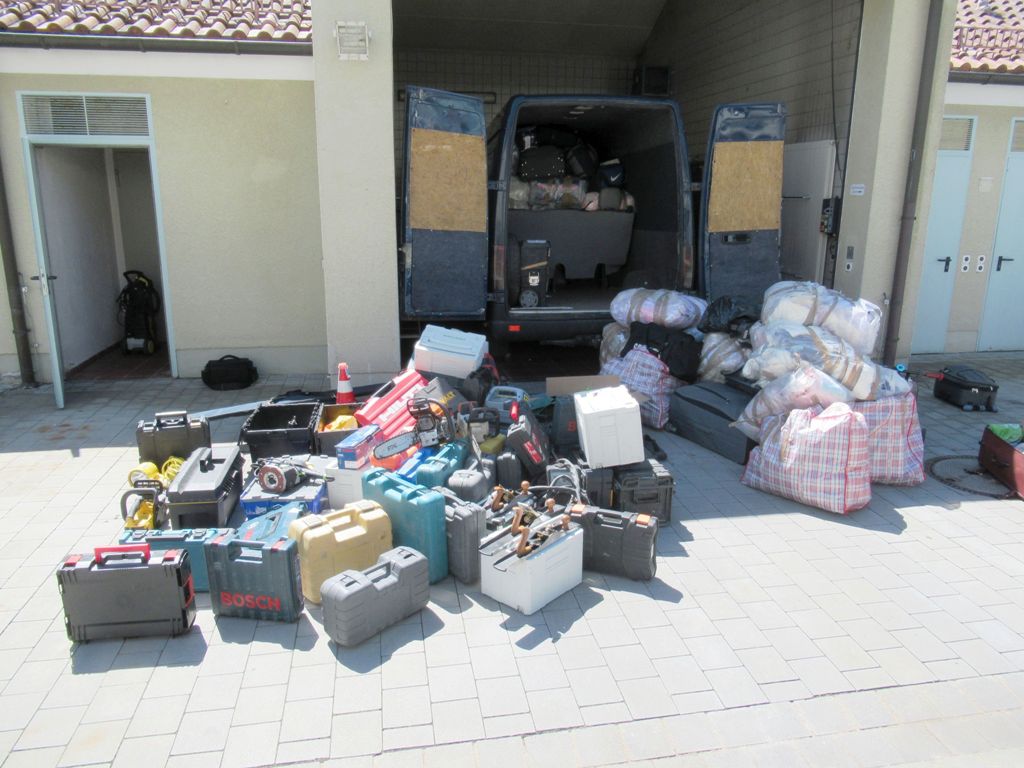 Polizei stellt Werkzeug im Wert von 30.000 Euro sicher