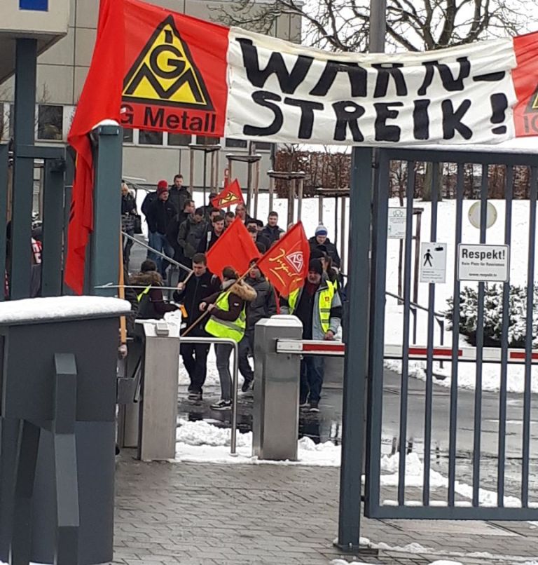 Warnstreiks der IG Metall auch in der Nordoberpfalz: Siemens und Hamm streiken