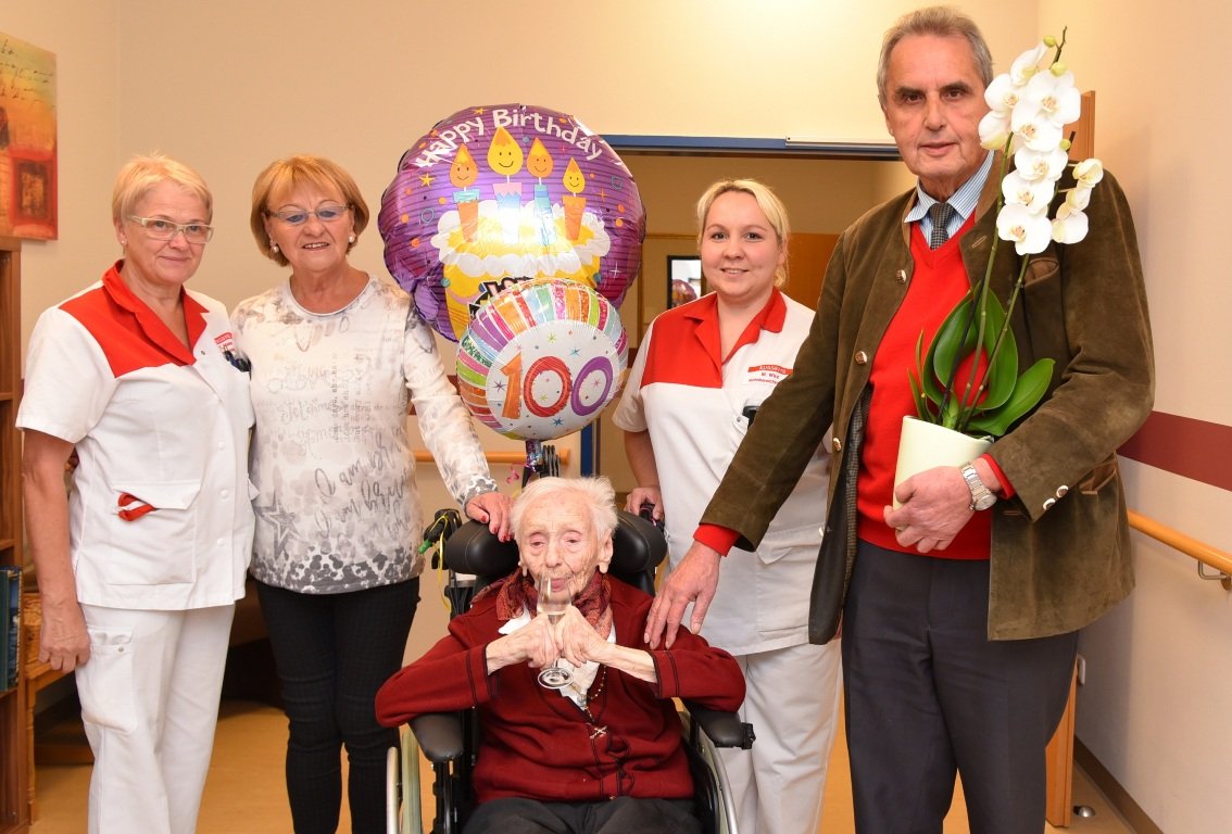 Weidenerin feiert 100. Geburtstag