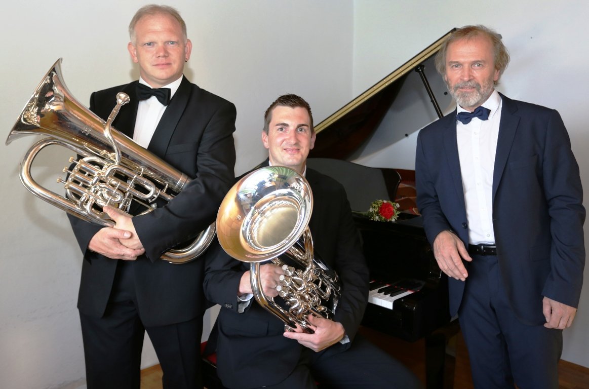 Vom „Entertainer“ bis hin zu Mozart: „Euphonium meets Piano“ in Parkstein
