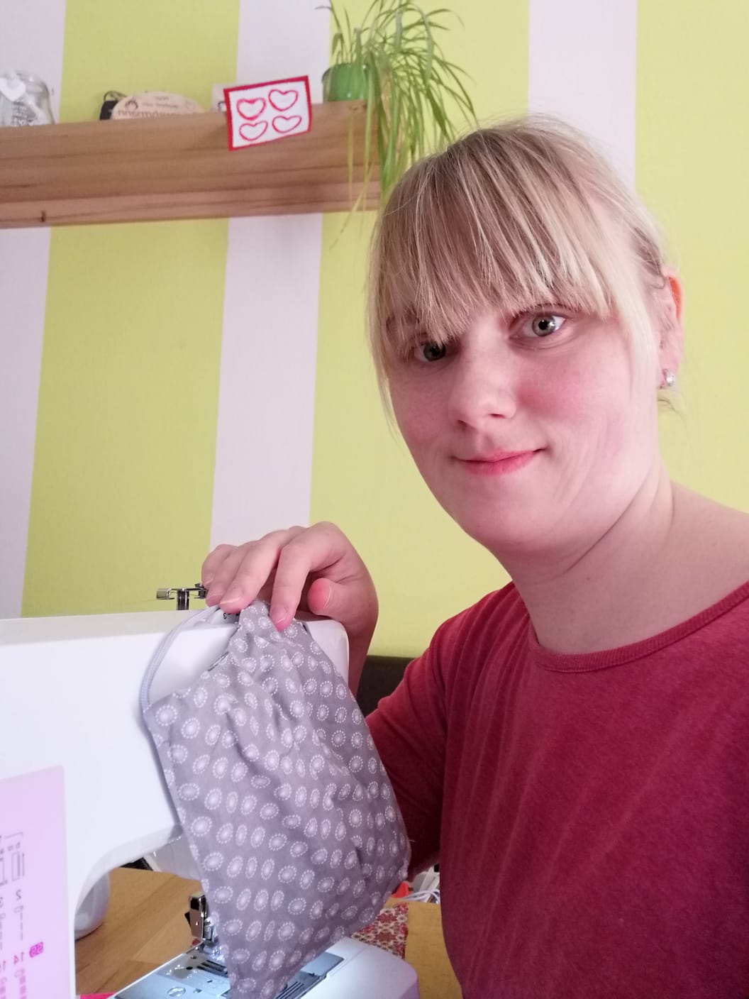 Mamas greifen zur Nadel und helfen Waldershofern