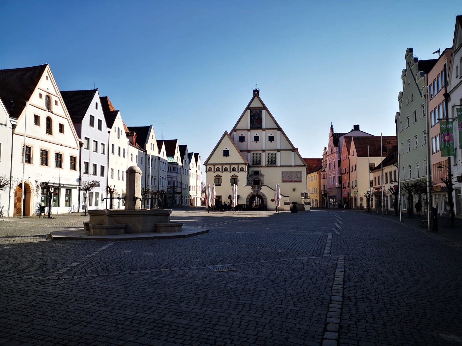 Doch keine langen Shoppingtage: Geschenke trotzdem vor Ort kaufen