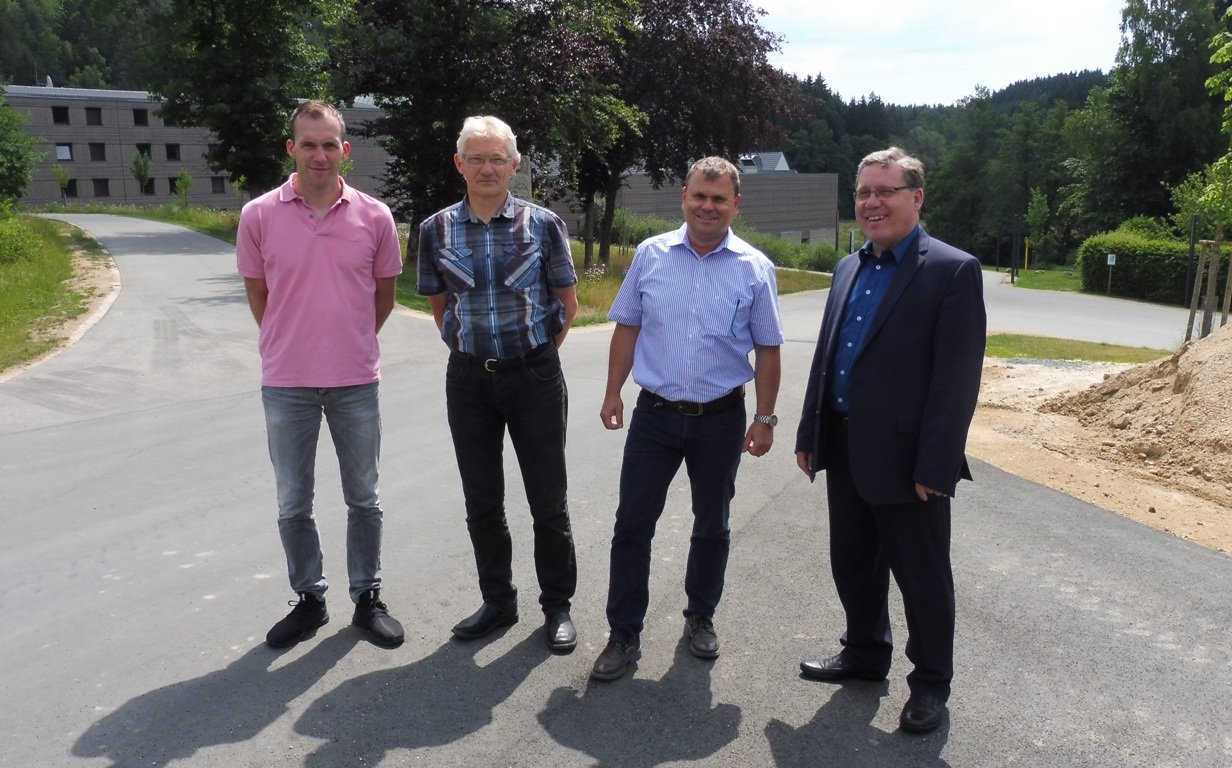 Freie Fahrt: Zufahrtsstraße zum Johannisthal ist saniert