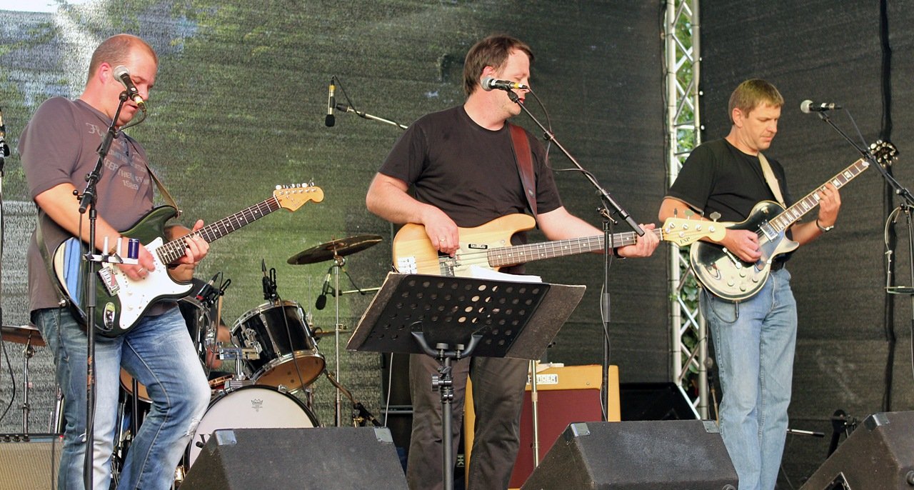 Flossenbürg goes Luhe: Livemusik mit Wyatt Earp