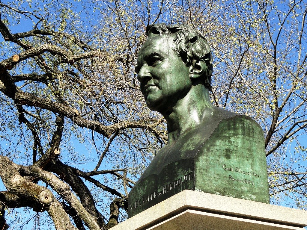 Ausstellung „Humboldt und die Vulkane“