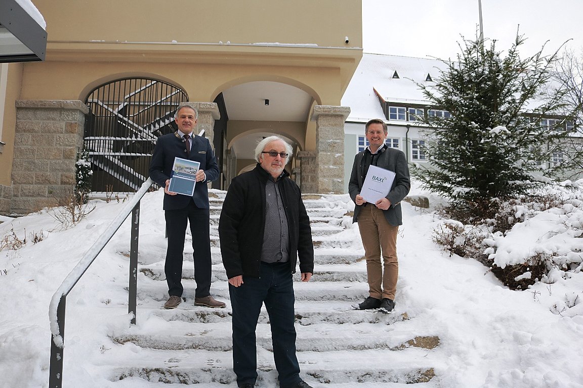 Pionierarbeit aus Tirschenreuth: Buchungstool für das BAXI kommt