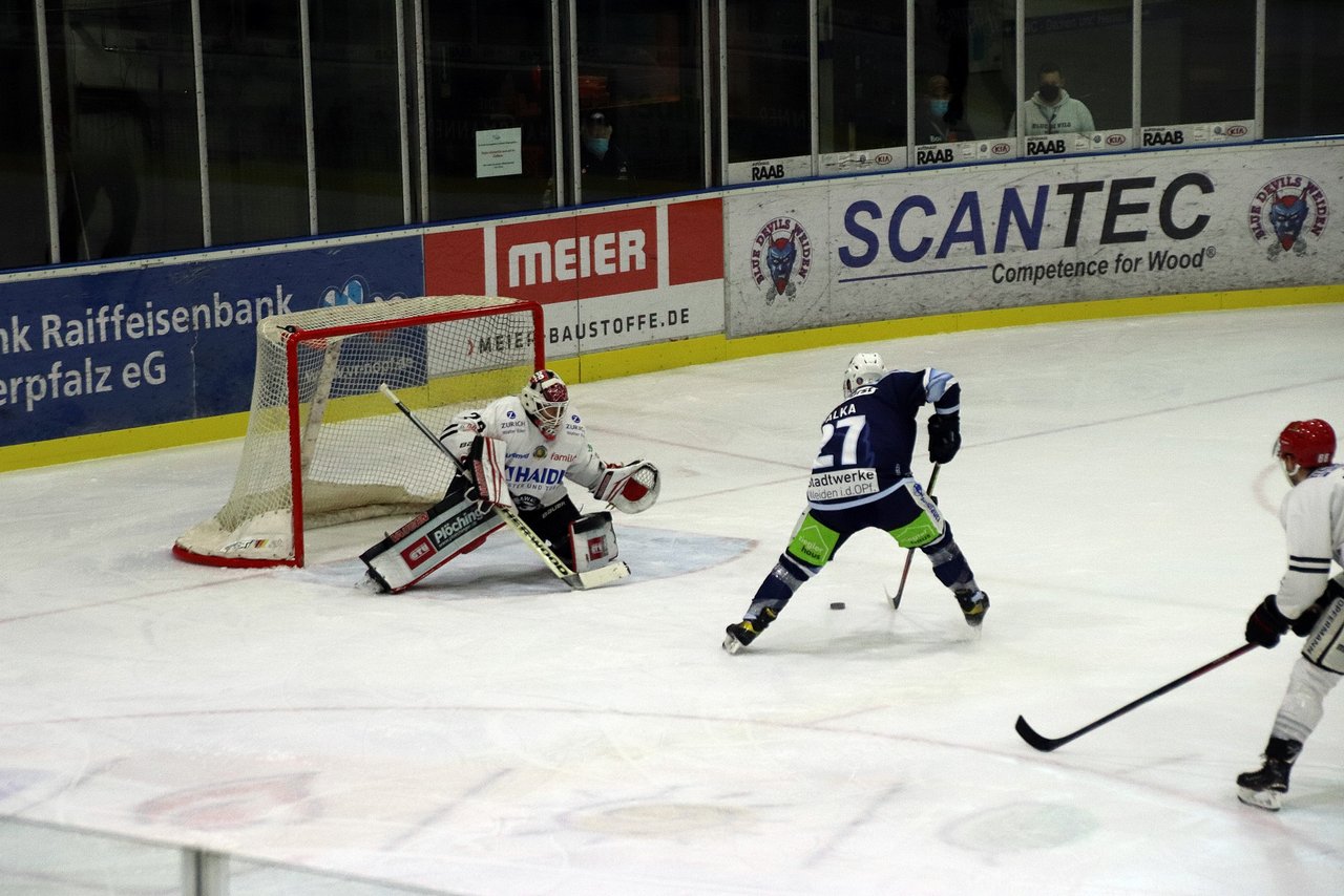 Blue Devils heute leicht favorisiert bei den Regensburger Eisbären