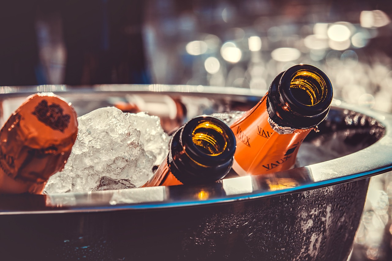Ich trink‘ n’Sekt vielleicht: OberpfalzECHO präsentiert Ladies Night