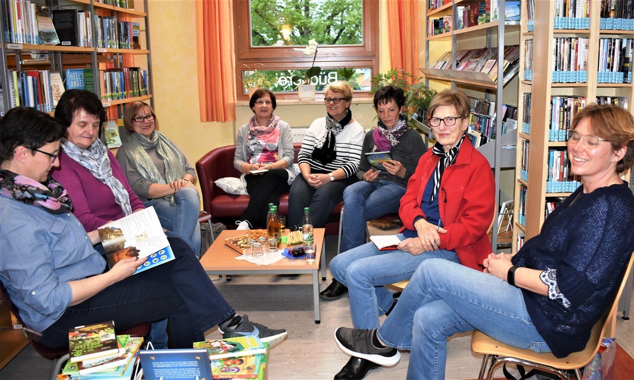 Neues „Lesefutter“ für Lesepaten