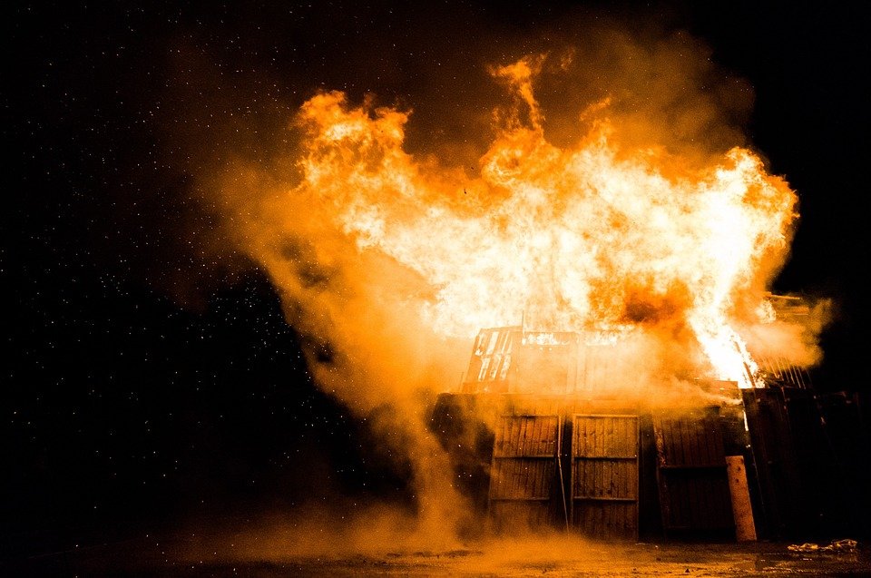 Explosion im Heizungskeller