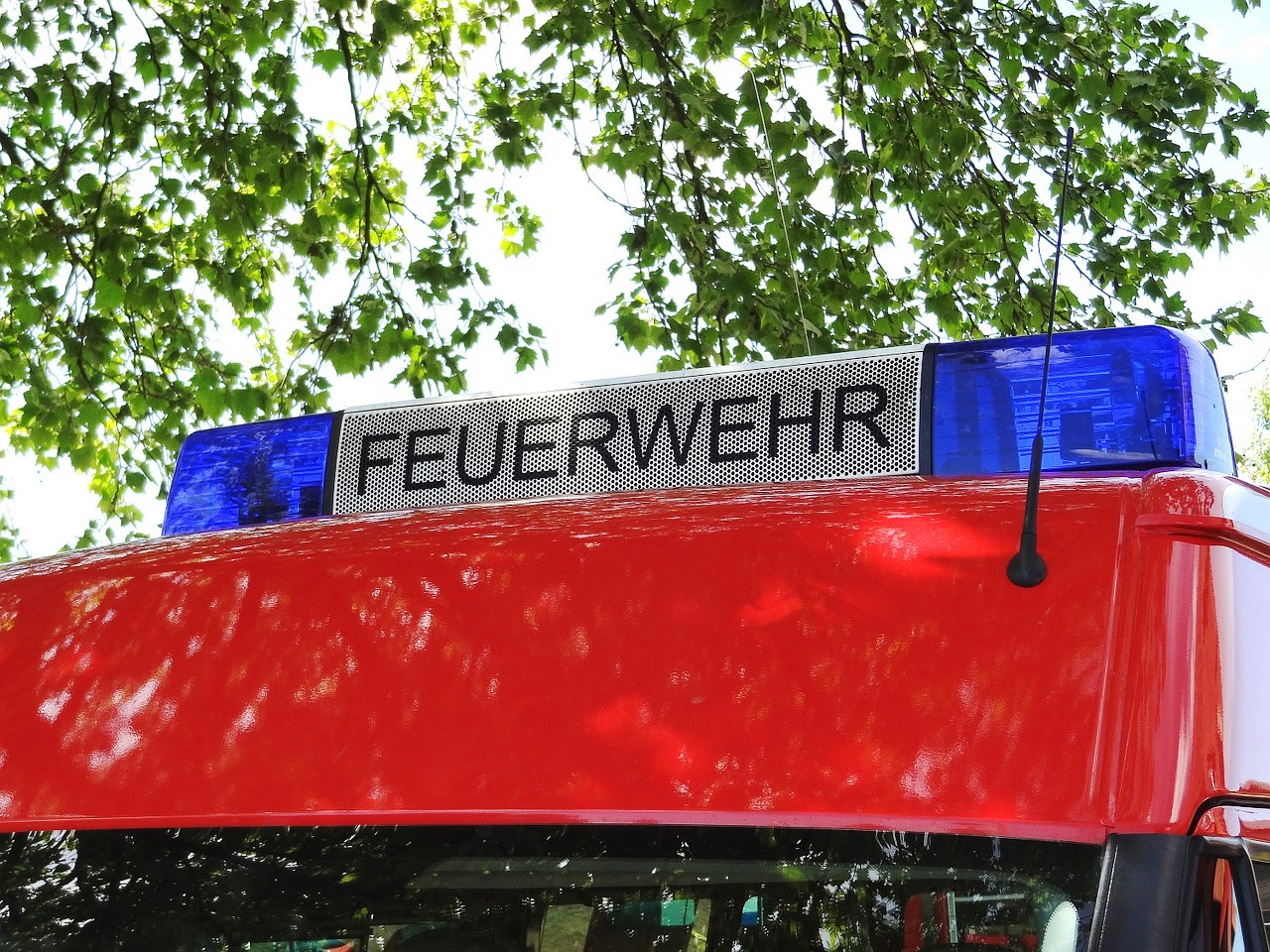 Silvesterrakete verursacht Brand
