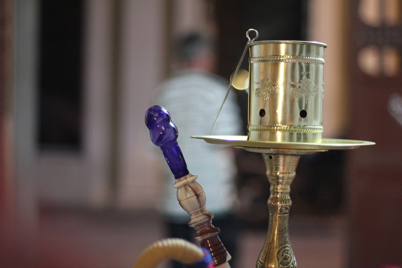 Polizei kontrolliert Shisha-Cafés: Grenzwert nur in einem Café nicht erhöht
