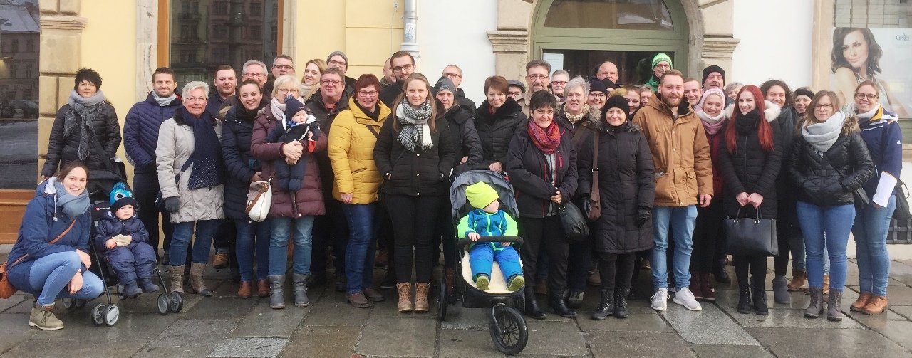 AWO Jugendwerk läutet Weihnachtszeit in Pilsen ein