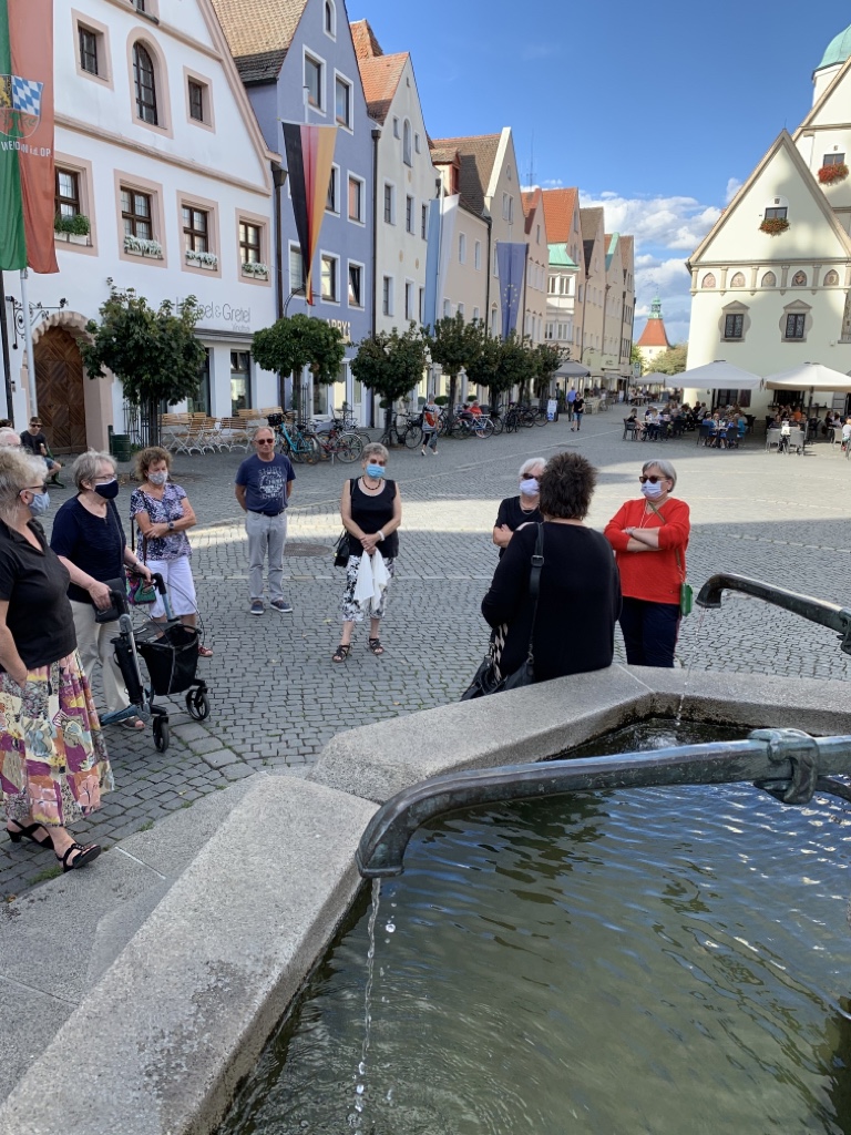 Nach langer Corona Pause: Stadtführung der AsF-Frauen durch Weiden
