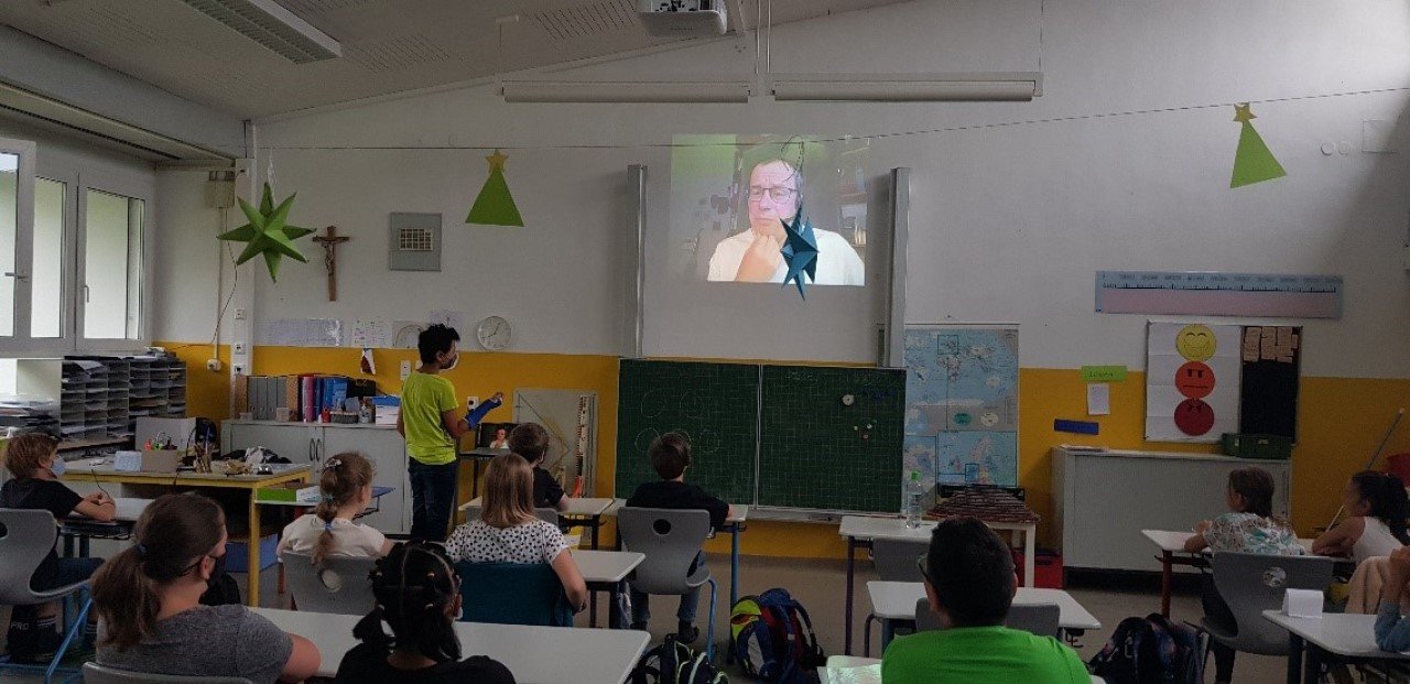 Ein Autor virtuell im Unterricht – Crossmedialer Literaturworkshop an der Rehbühlschule Weiden