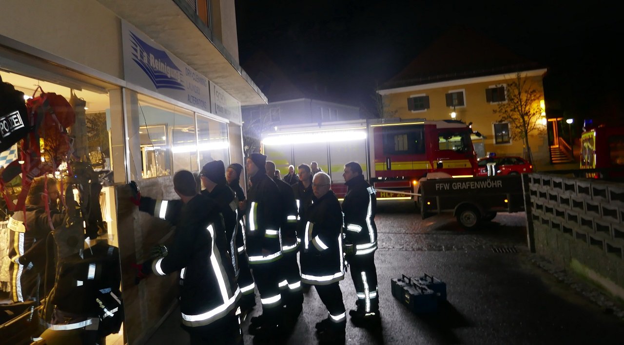 Feuerwehr nach Einbruch gefragt