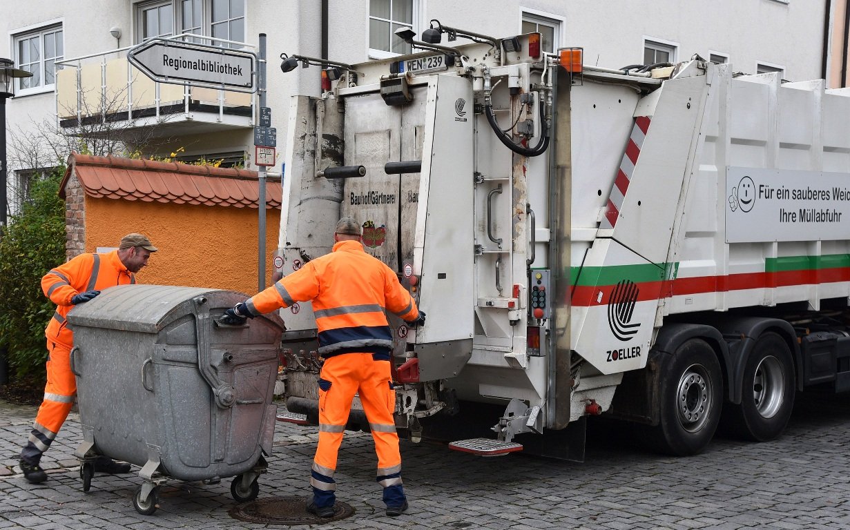 Müllabfuhr: Außerplanmäßige Leerungen wegen Feiertagen