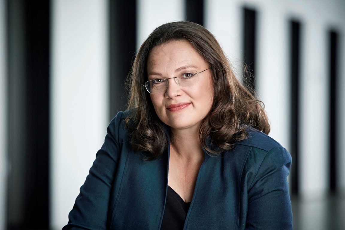 Bundesarbeitsministerin Andrea Nahles besucht Europaberufsschule Weiden